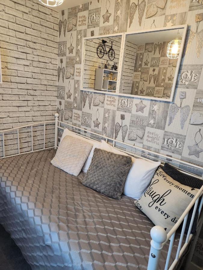 Rehoboth In Yew Gardens Apartment Doncaster Luaran gambar