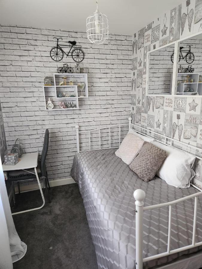 Rehoboth In Yew Gardens Apartment Doncaster Luaran gambar